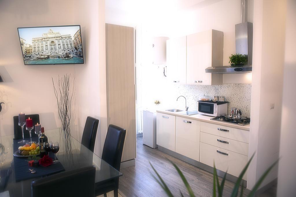 דירות רומא Luxury Domus Amadeus מראה חיצוני תמונה