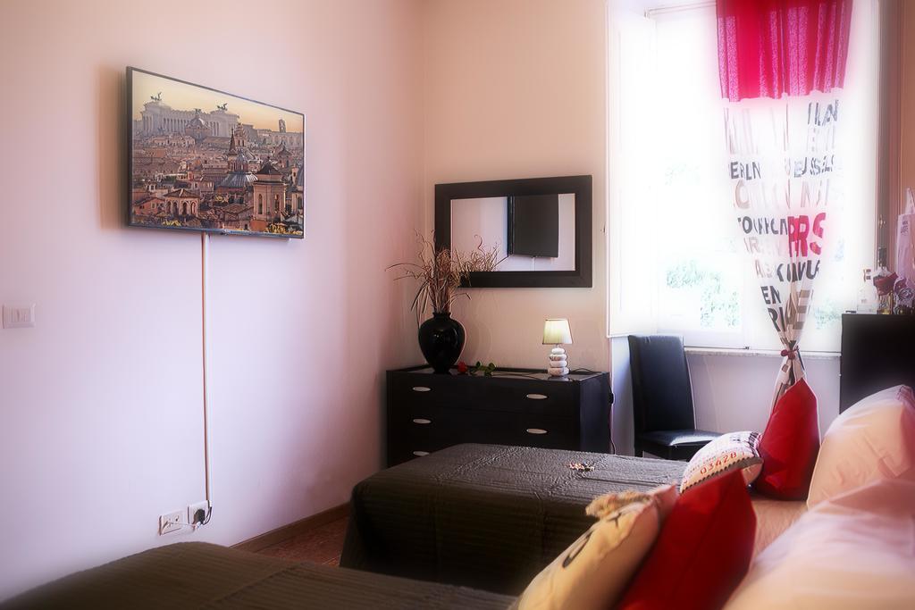 דירות רומא Luxury Domus Amadeus מראה חיצוני תמונה