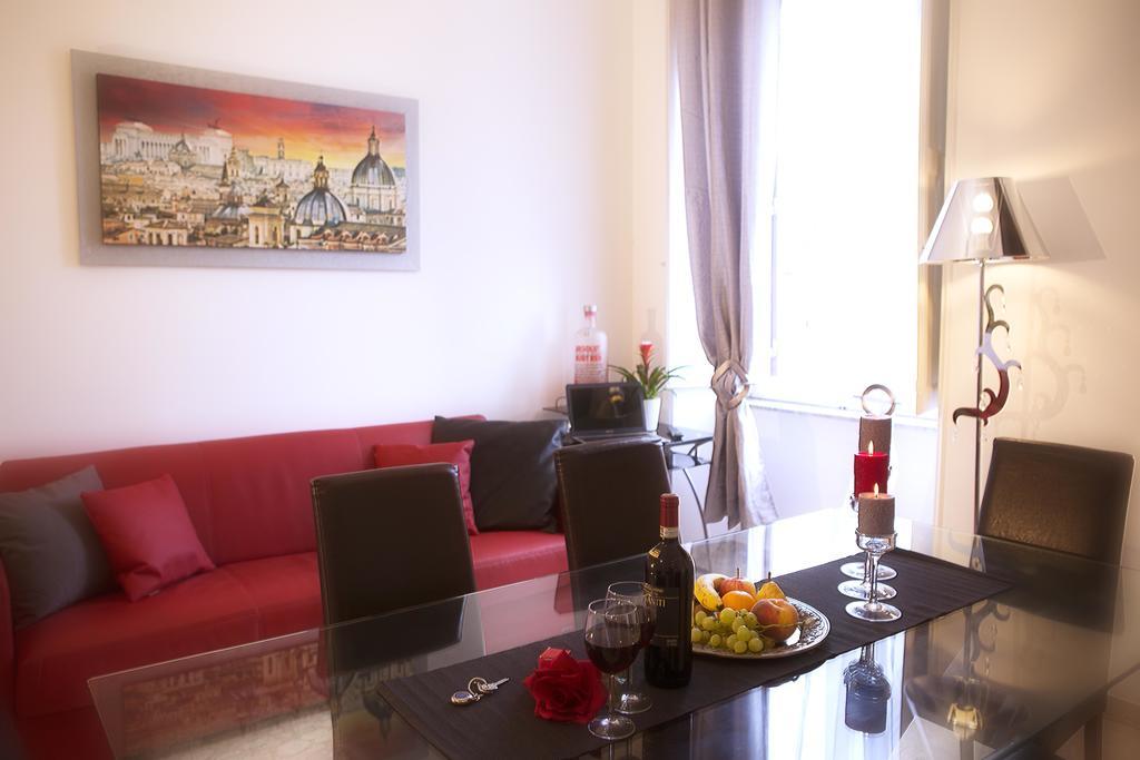 דירות רומא Luxury Domus Amadeus מראה חיצוני תמונה