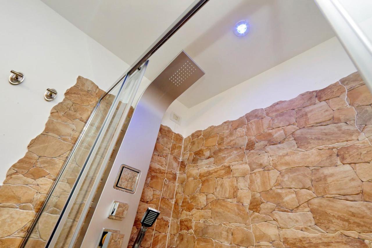 דירות רומא Luxury Domus Amadeus מראה חיצוני תמונה