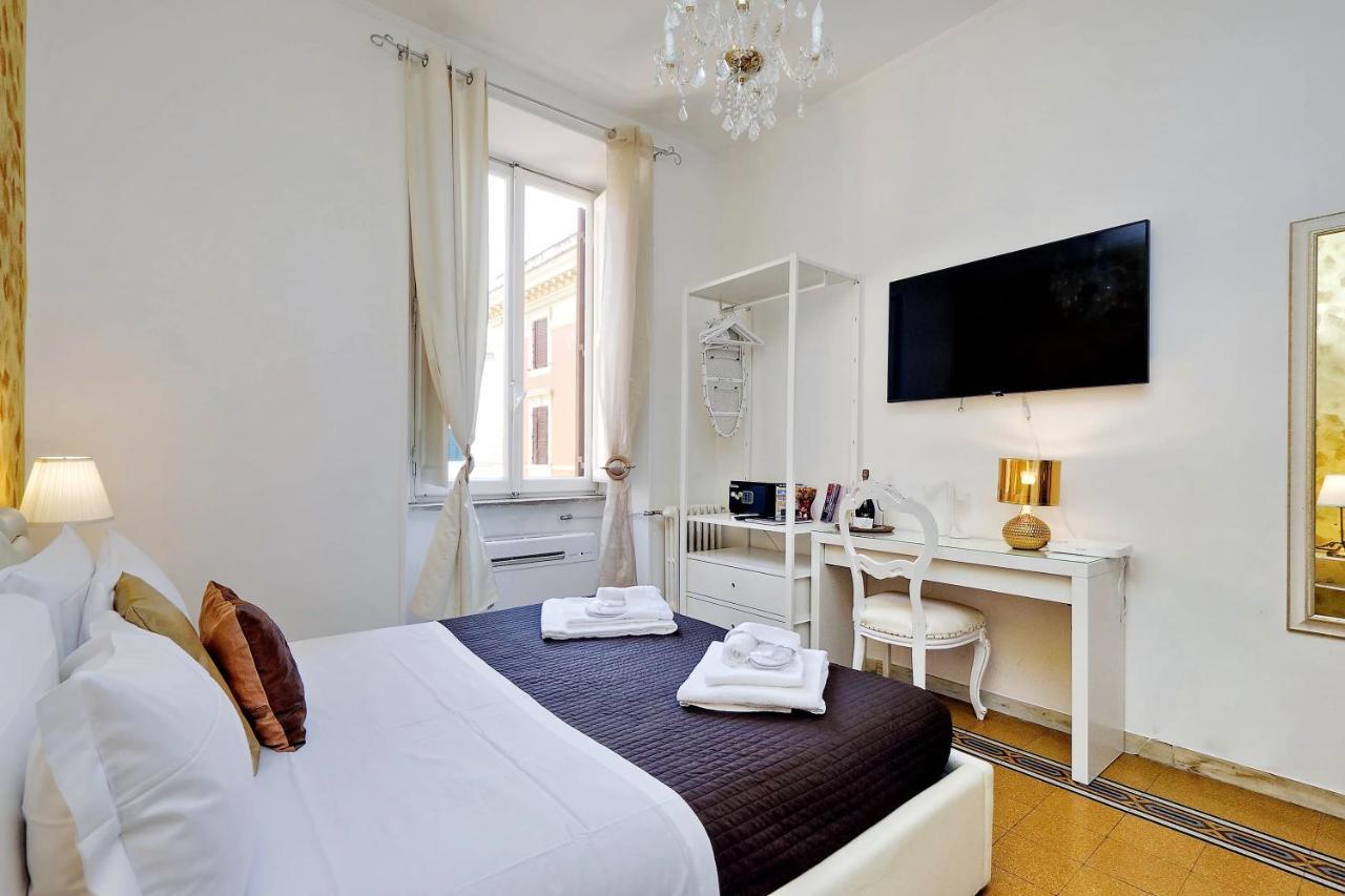 דירות רומא Luxury Domus Amadeus מראה חיצוני תמונה